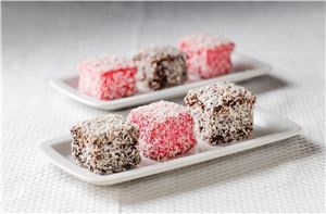 Lamingtons-6-001-Choc-and-Raspberry-4cm-Square-(48)-Priestleys-(245914)