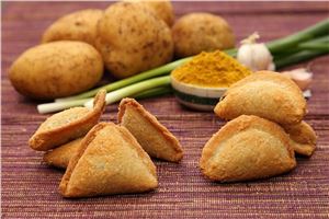 Samosa-Malaysian-Chicken-Curry-(34)-1Kg-Golden-Fan-(H)-(171056)