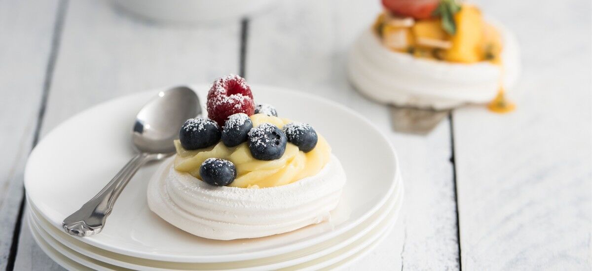 Meringue Nests 8 x80gm (64) Carton Country Chef (GF)