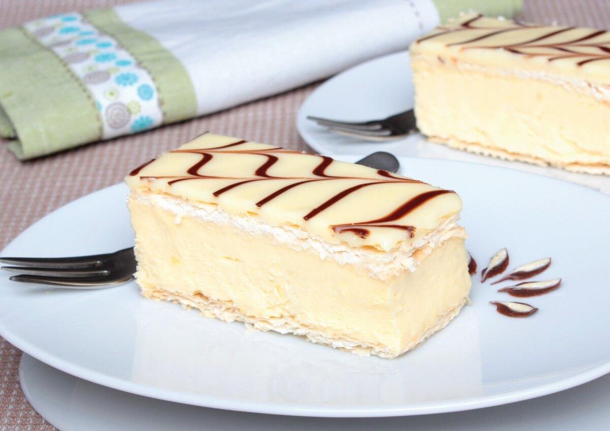 Slice, 1-287 Vanilla Slice (14 Portions) Priestley’s