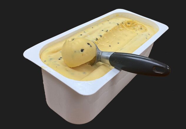 Sorbet, Simply Indulge Passionfruit (With Seeds) 5L Golden North (GF) (V)
