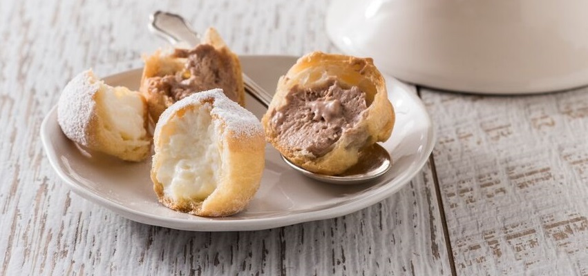 Country Chef Profiteroles Vanilla Filled