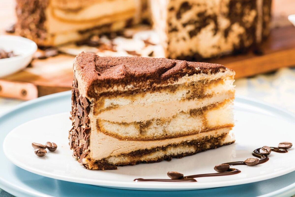 Gateau, 12104698 Tiramisu (14 portions) Priestley’s