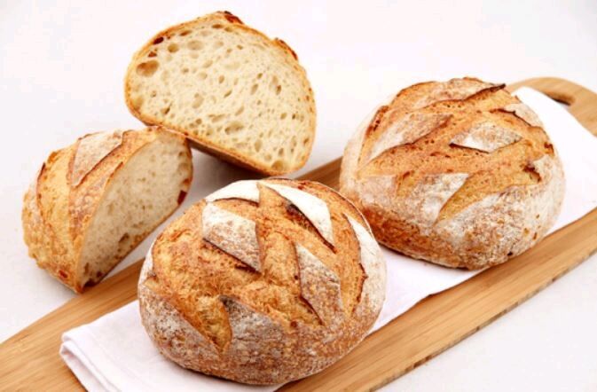LR BSC6688 Stone Baked Sour Dough Cob 30x210g Laurent
