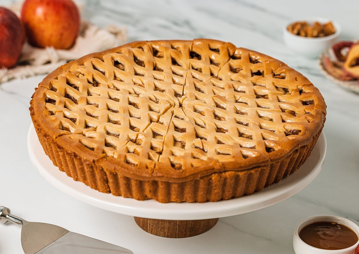 Pie, Apple 1-003 Granny’s 2.2Kg Priestley’s (16 Portions)