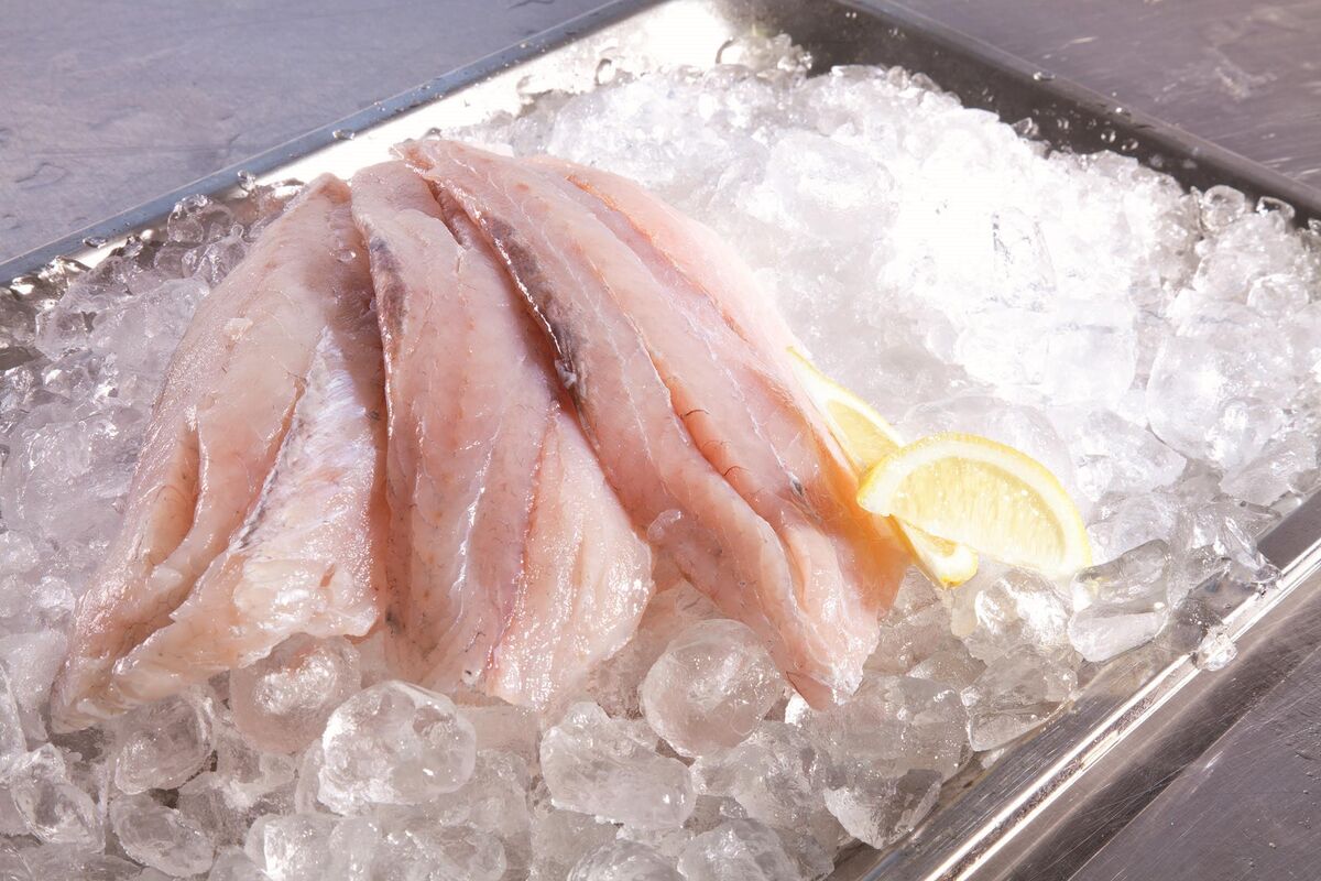 Barramundi, 200/300 Skinless Blue Wave 5Kg (I)