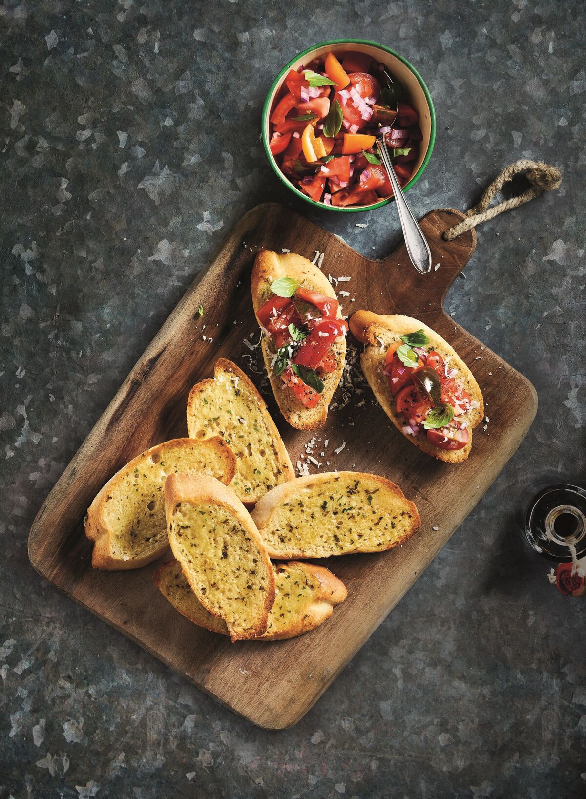 Garlic Bread Slices (144) AGB 5589 (VG) (H)