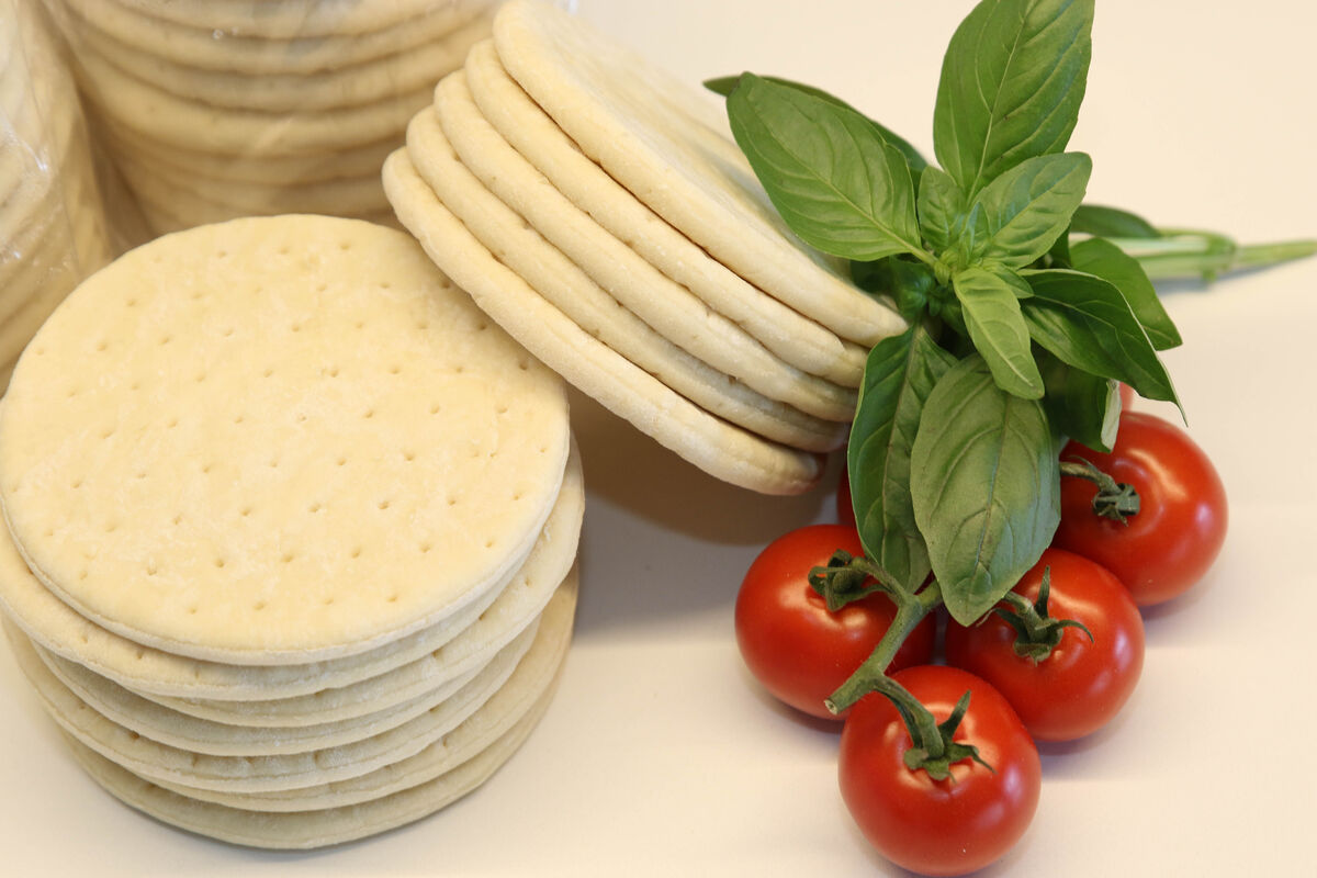 Pizza Bases, 5″ 8x12pk (96) Nevana (H)