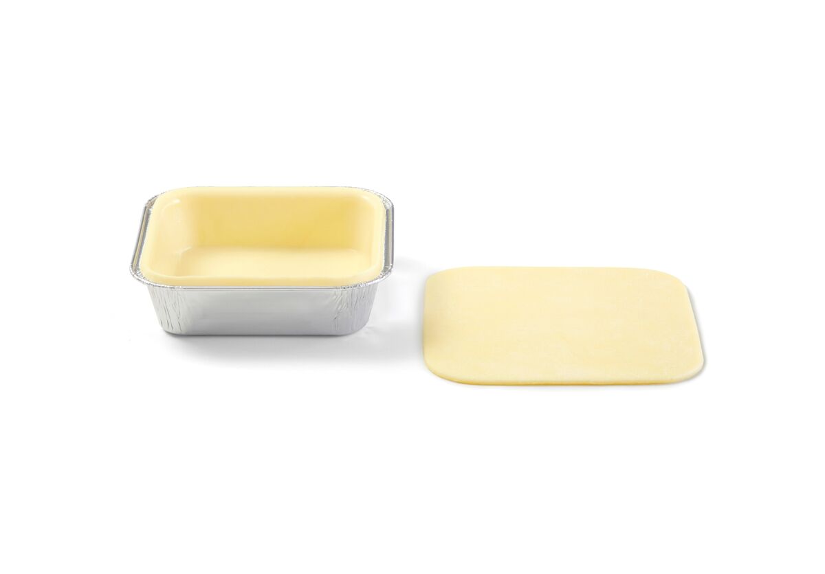 Pastry**Shells, (PBTSQ105) Savoury Square Pie With Top 70 x105mm Readybake