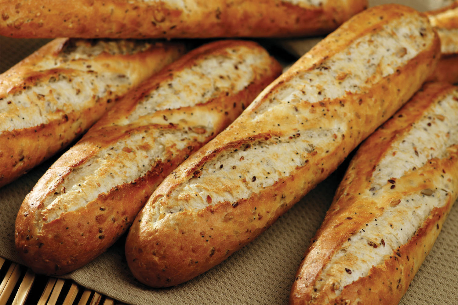 Laurent Half Baguette Multigrain