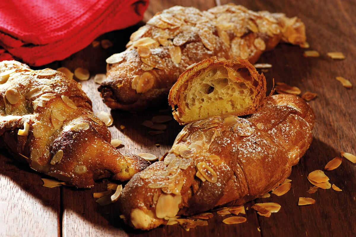 Laurent Almond Croissant