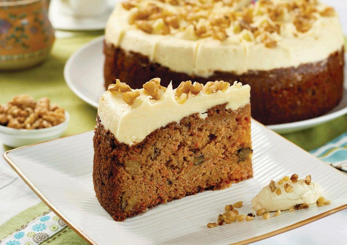 Gateau, 1-213 Carrot Cake Cafe Supreme 16 Portions Priestley’s