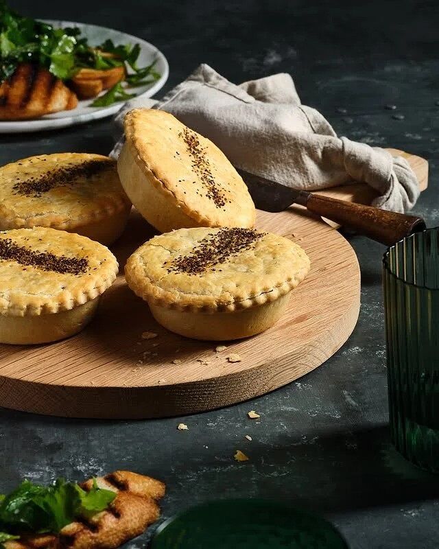 Pies**Slow Cooked Beef & Pepper 24x200gm Herbert Adams